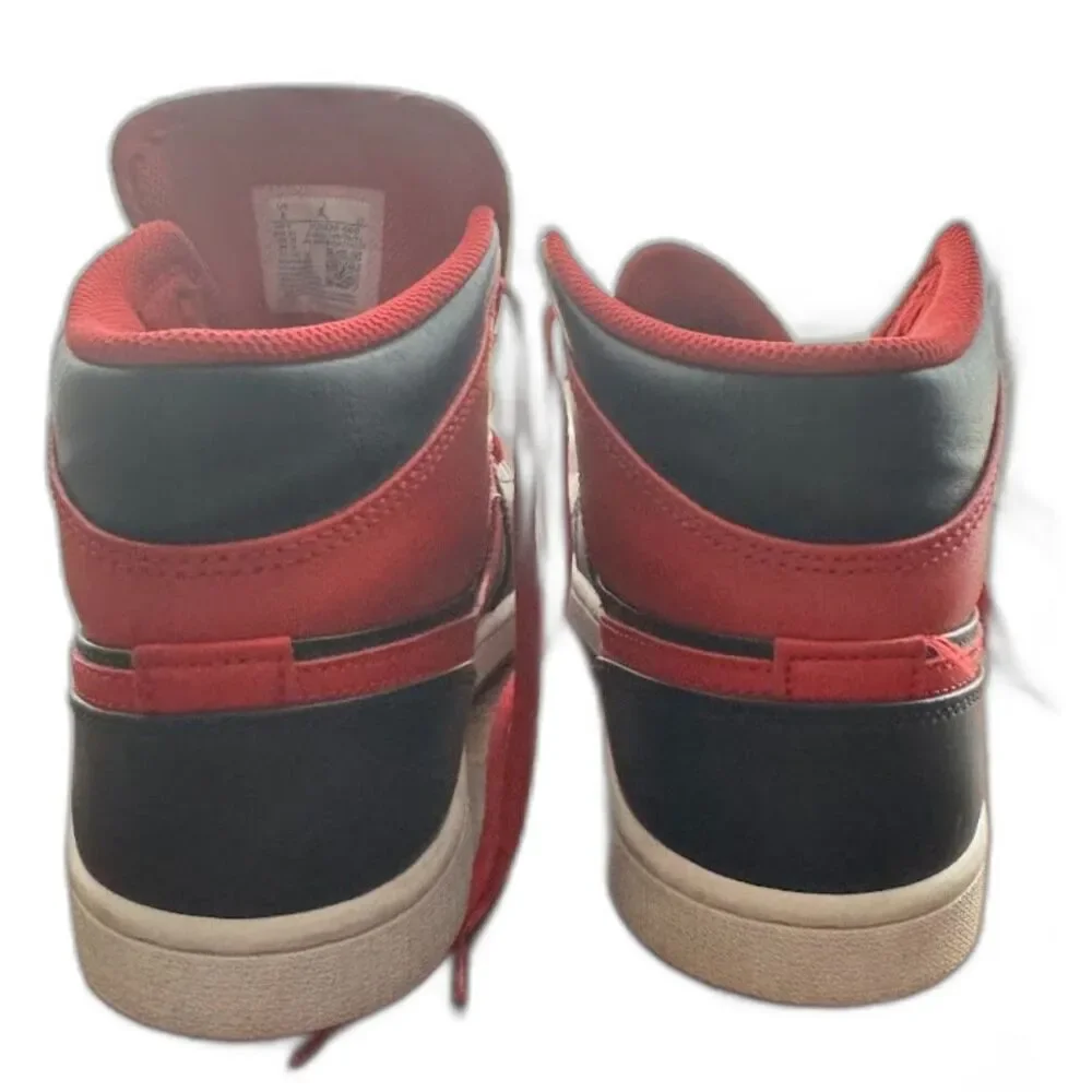 Mens Air Jordan Retro 1 Mid 
